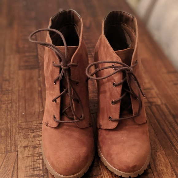 Booties - Picture 2 of 4